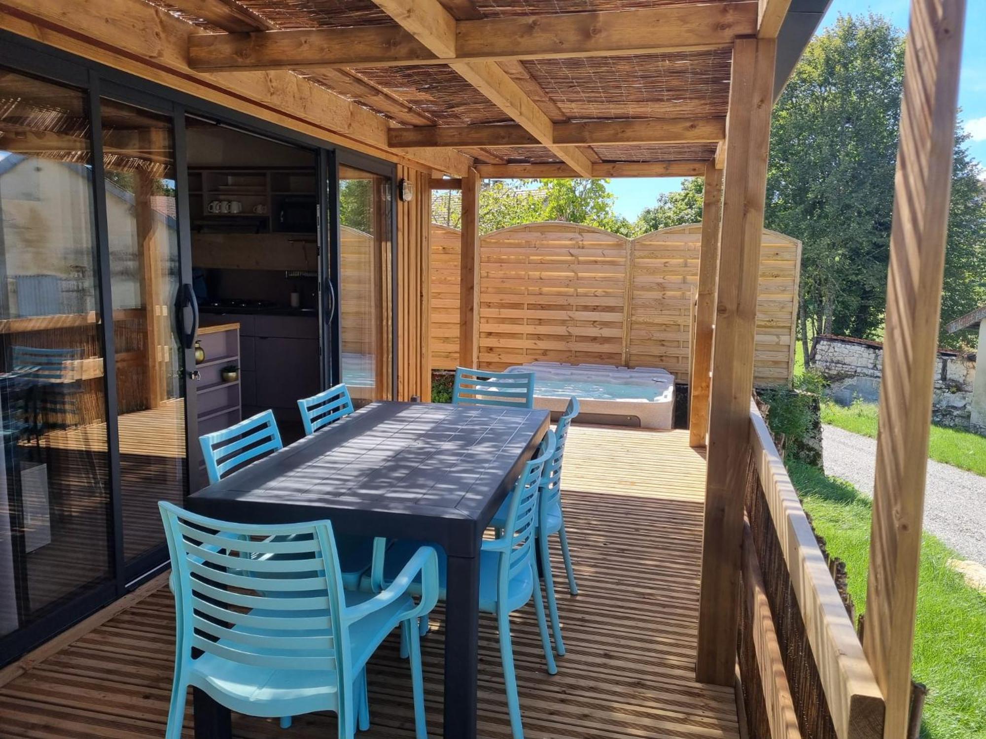 Les Lodges D'Emeraude Maisod Dış mekan fotoğraf